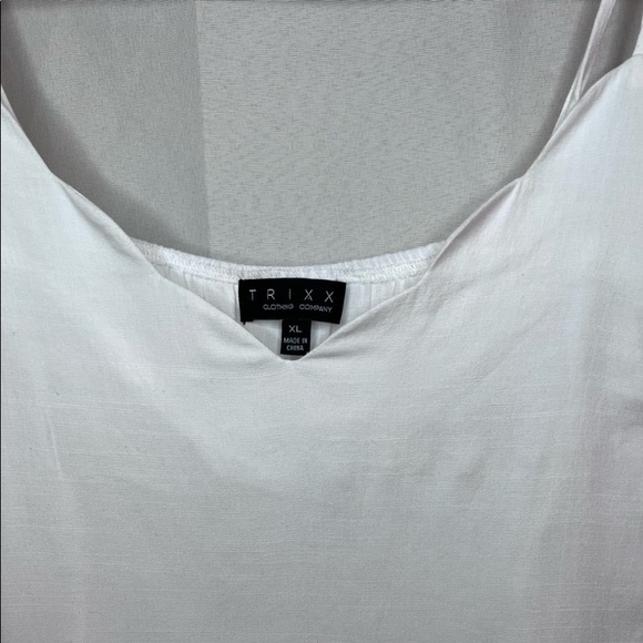 BASIC WHITE TRIXXI DRESS - Picture 5 of 5
